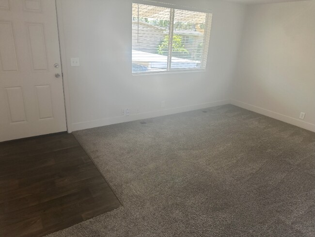 Foto del edificio - 2117 E 3300 S