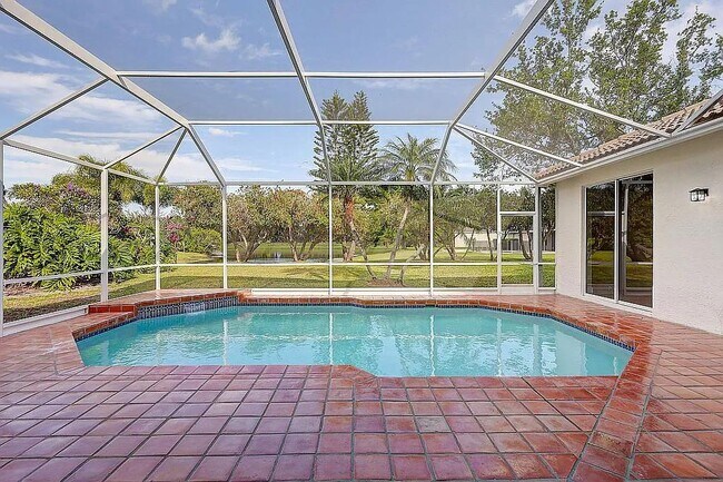 Foto del edificio - 1255 SW Maplewood Dr