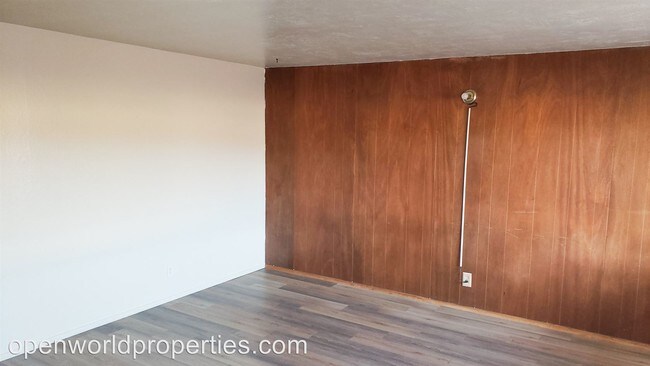 Building Photo - 14761 San Pablo Ave