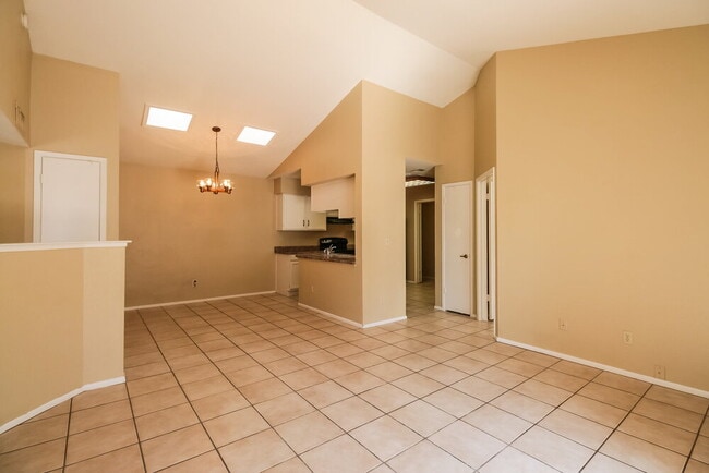 Building Photo - 4125 E La Puente Ave