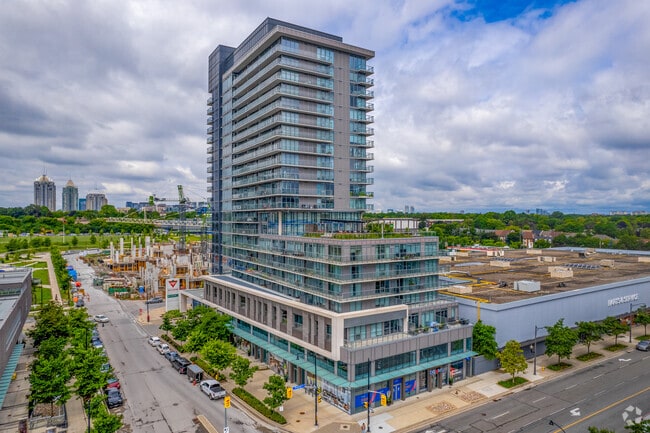 Building Photo - Tango 2