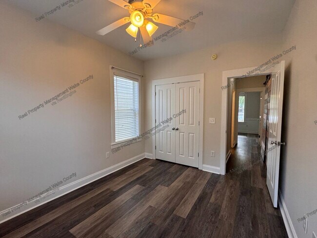 Building Photo - 10908 Connally Ln