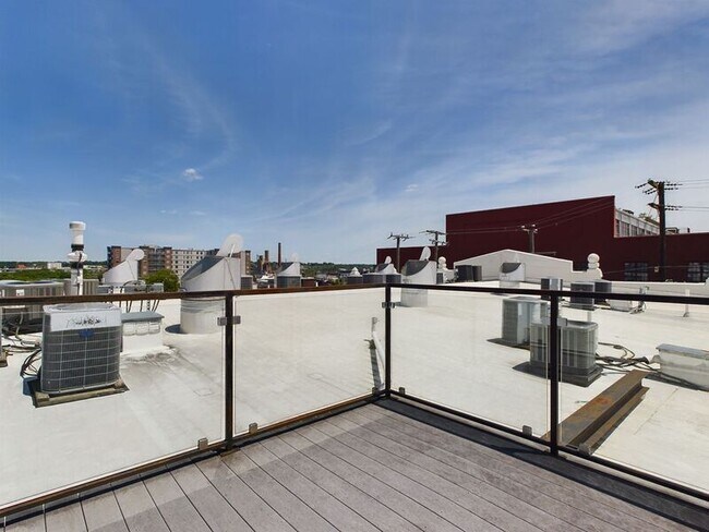 Foto del edificio - 815 Perry St
