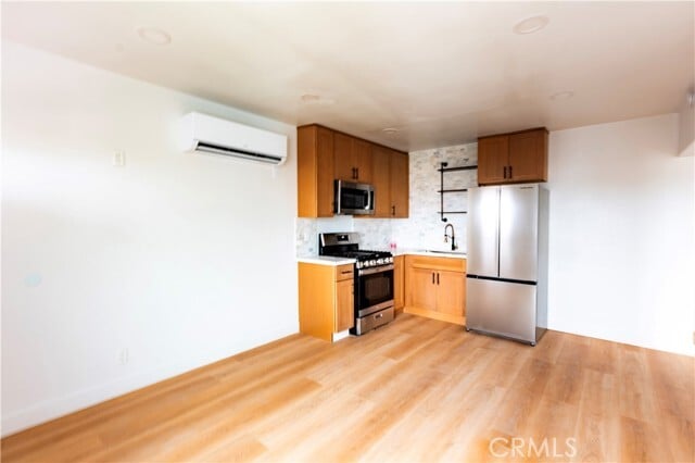 Foto del edificio - 780 E Walton St
