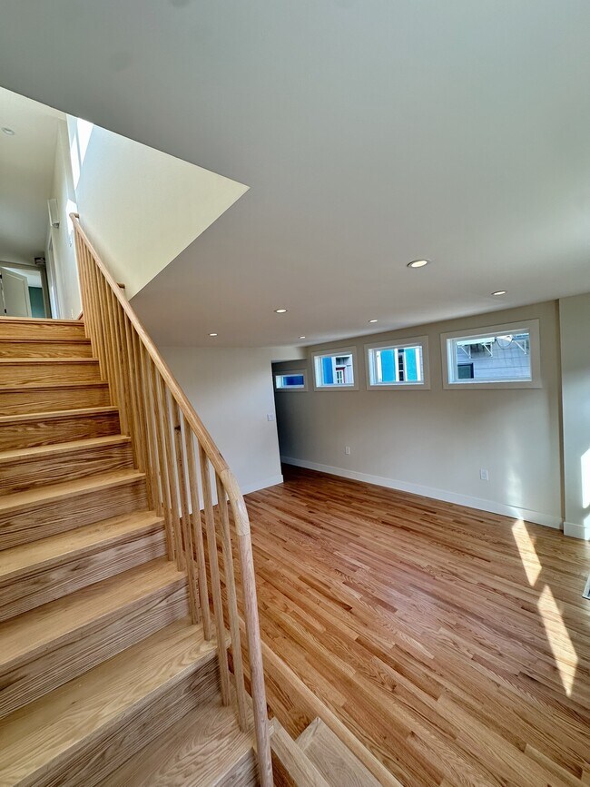 Foto del edificio - 2606 Larkins Way