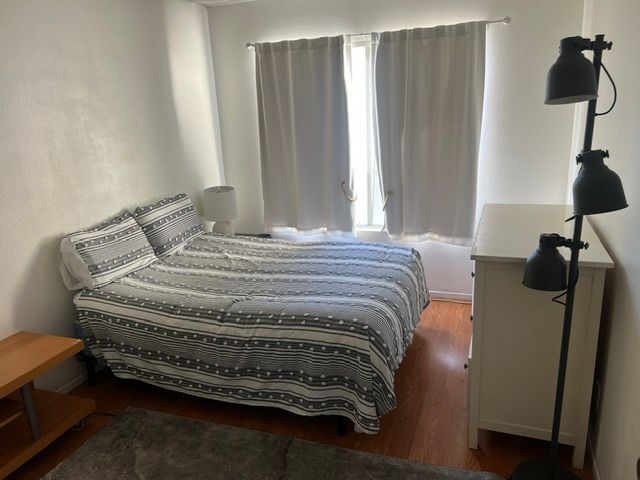 Foto del edificio - 1471 Cypress St