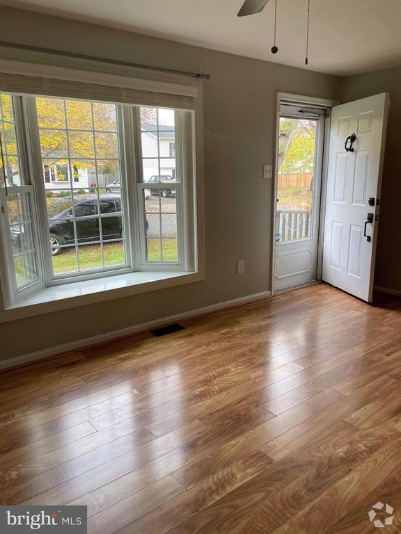 Apartments under 2,500 in Deale MD 1 Rentals