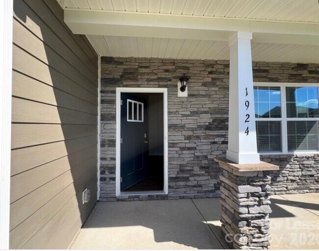 Foto del edificio - 1924 Vanderlyn St