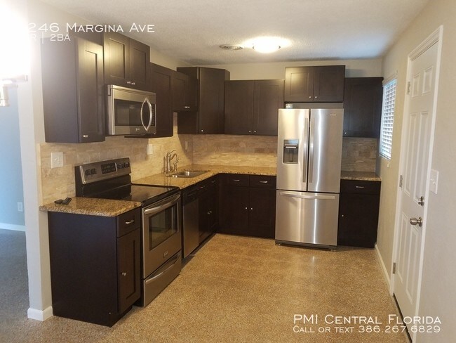 Foto del edificio - Newly Remodeled Daytona Beach Bungalow