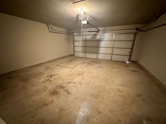 Foto del edificio - 3 bed 2 bath in Mustang- Move in Special!