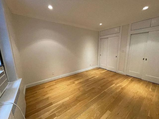 Building Photo - 3 bedroom in New York NY 10011