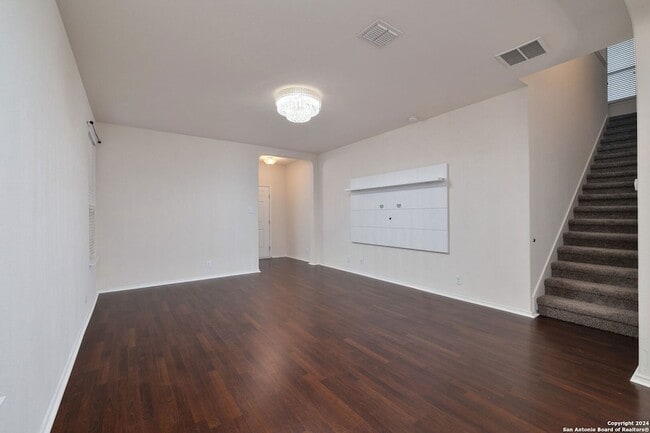Building Photo - 10543 Rhyder Ridge