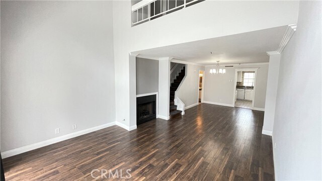 Building Photo - 211 S Redwood Ave