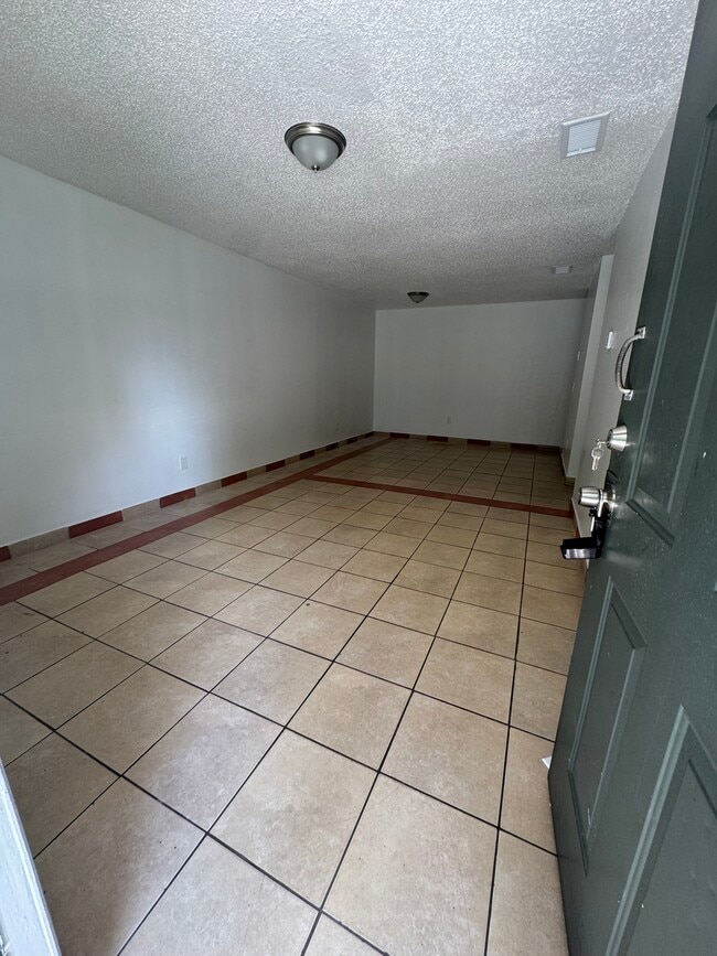 Building Photo - 8508 Channelview Cir