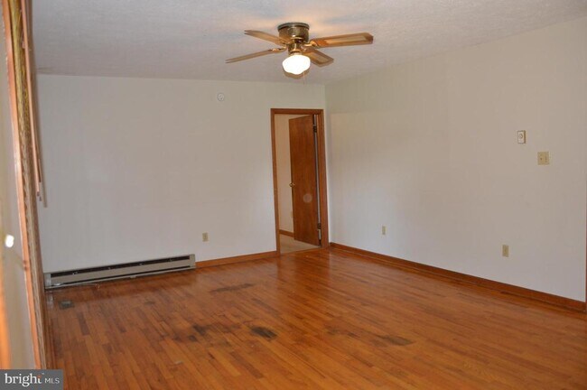 Foto del edificio - 12368 Rixeyville Rd