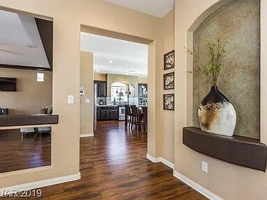Foto del edificio - 5059 Bonnie Doon Ln