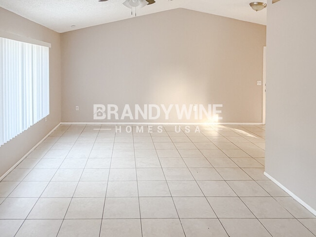 Building Photo - 5372 Pale Horse Dr