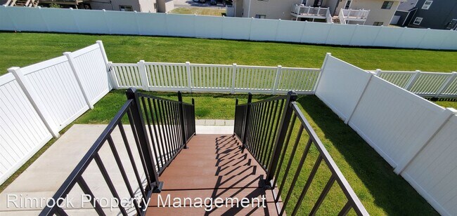 Foto del edificio - 3 br, 2 bath House - 2007 Lake Hills Dr