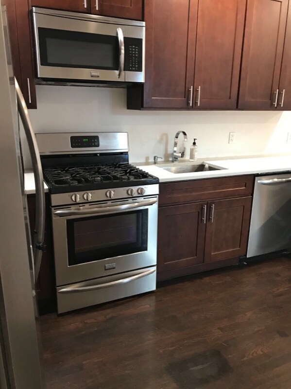 Foto del edificio - 4314 Meadowview Ave