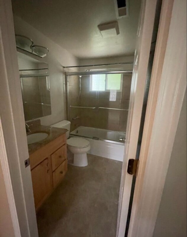 Foto del edificio - 3003 193rd Pl SE