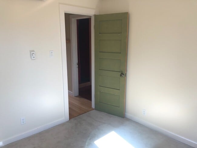 Photo - Maple Leaf, Two Bedroom, Woodsy Yard House