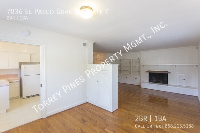 Building Photo - 7836 El Paseo Grande