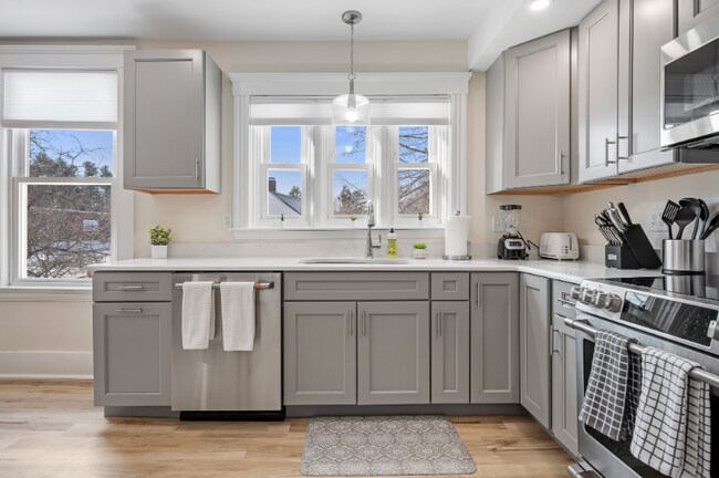 Foto del edificio - 284 Highland St