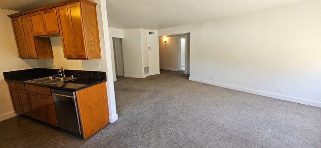 Foto del edificio - 10982 Roebling Ave