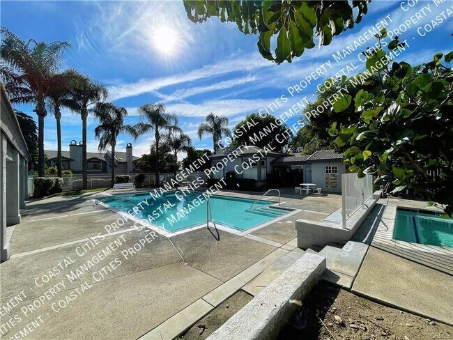 Building Photo - 8287 Oakville Pl