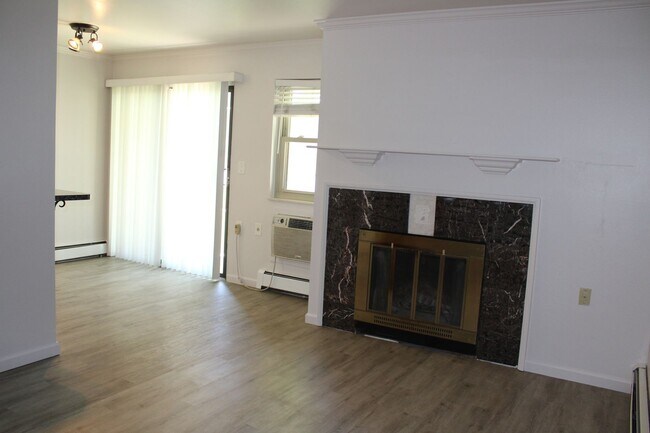 Building Photo - Cozy 1 Bedroom Apartment in Heart of Fort ...