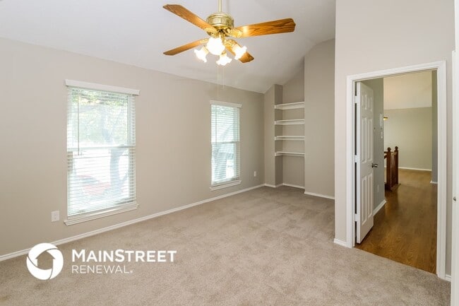 Foto del edificio - 4203 Wild Cherry Dr