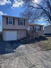 Building Photo - 105 Woodard Dr