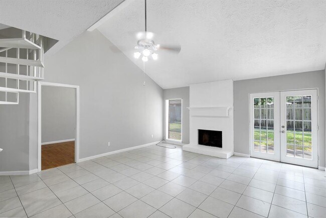 Foto del edificio - 22627 Braken Manor Ln