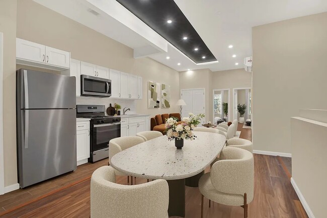 Foto del edificio - 1048 Jefferson Ave