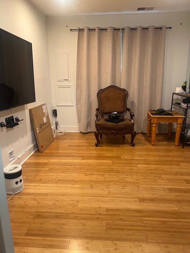 Foto del edificio - 8226 Castlebury Ter