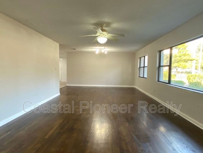 Photo - 1612 E 33rd Ave House