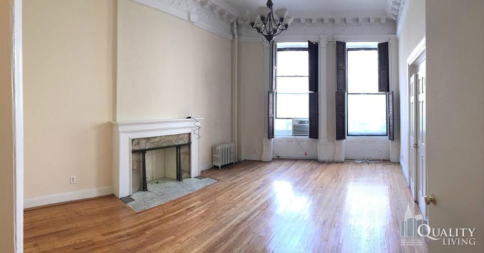 Primary Photo - 72 West St
