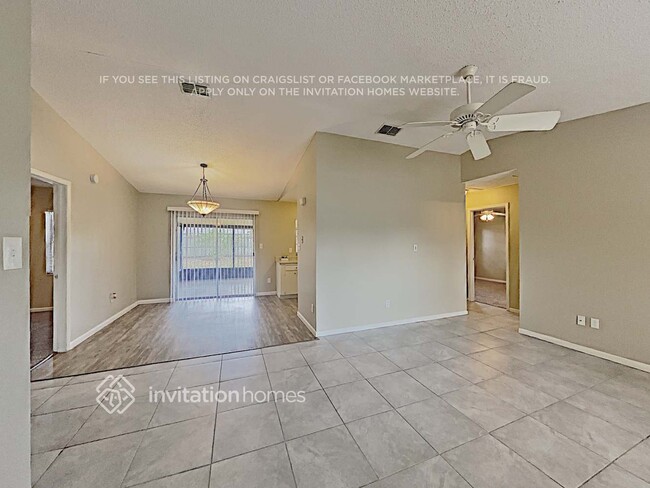 Foto del edificio - 15903 Eagle River Way