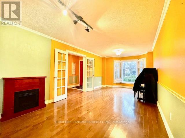 Photo du bâtiment - 2194 Oak Bliss Crescent