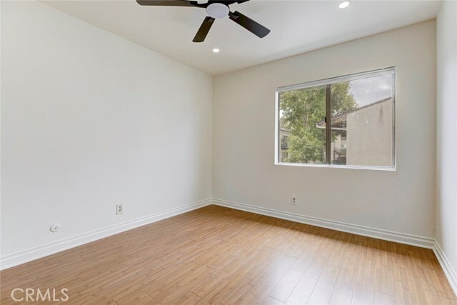 Building Photo - 5460 White Oak Ave