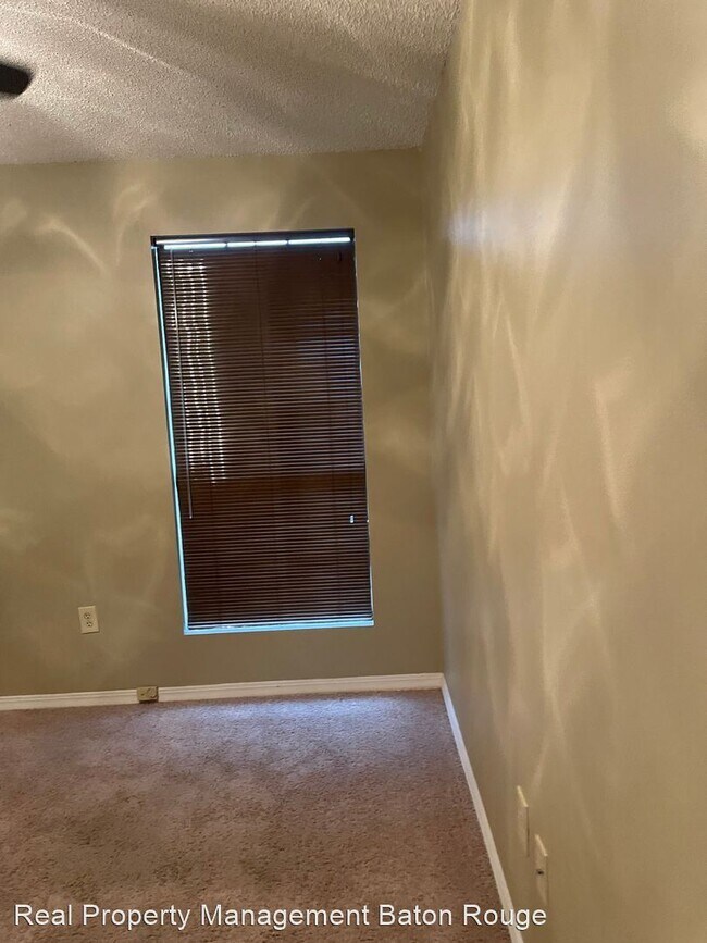 Building Photo - 3 br, 2 bath House - 17838 Sugar Mill Ave