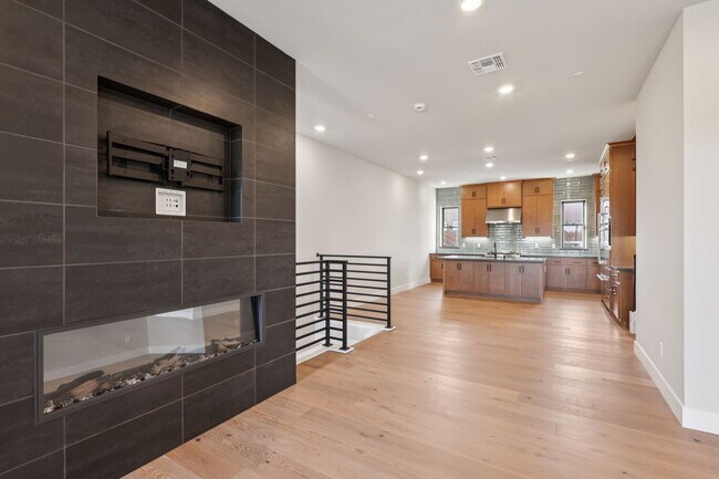 Habitación familiar - 137 8th St