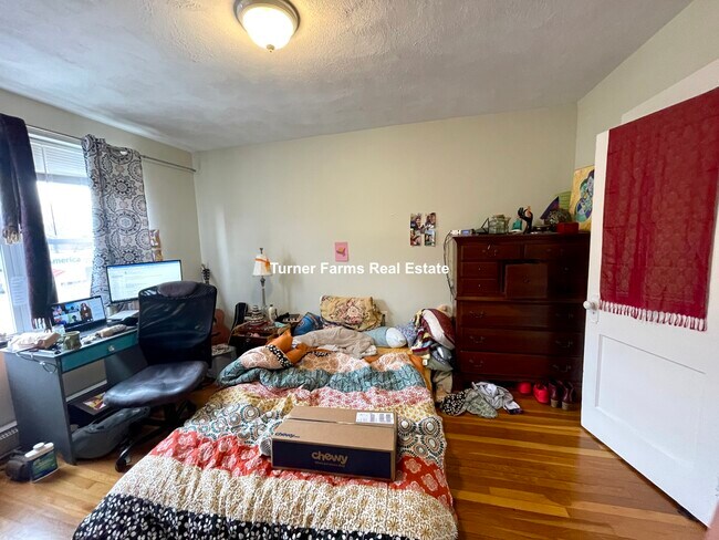 Foto del edificio - 406 Highland Ave