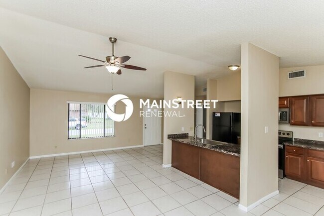 Foto del edificio - 3 Bedroom Pet-Friendly Home in PALM BAY, FL with Main Street Renewal