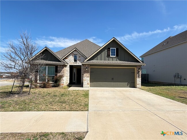 Building Photo - 10000 Kensley Rose Dr