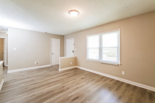 Building Photo - 7608 Morgense Pl