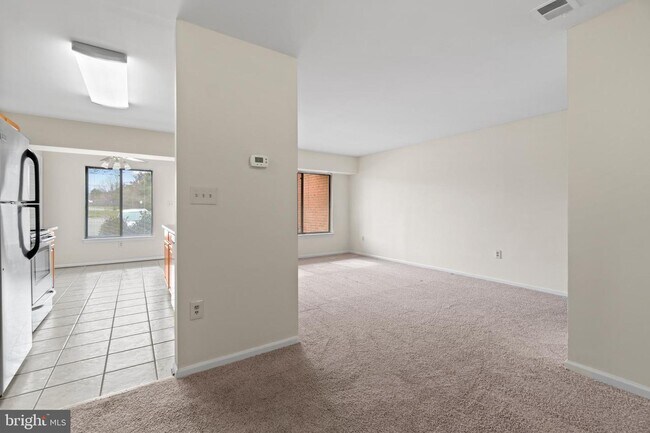 Building Photo - 9557 Coggs Bill Dr