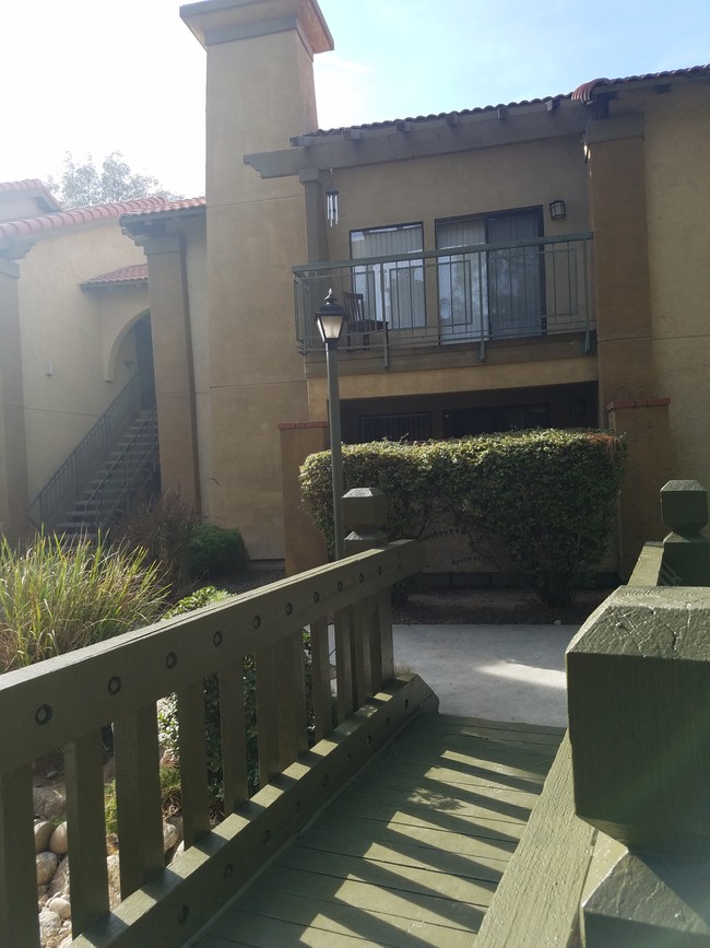 Villa Sienna Apartment Homes Apartments Bakersfield, CA