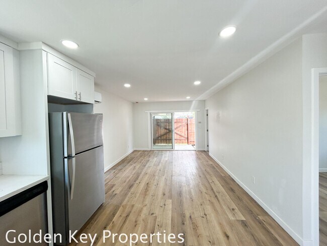 Foto del edificio - Welcome to your beautifully renovated sing...