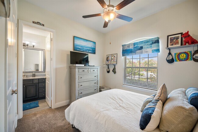Foto del edificio - 1406 Graystone Hills Dr